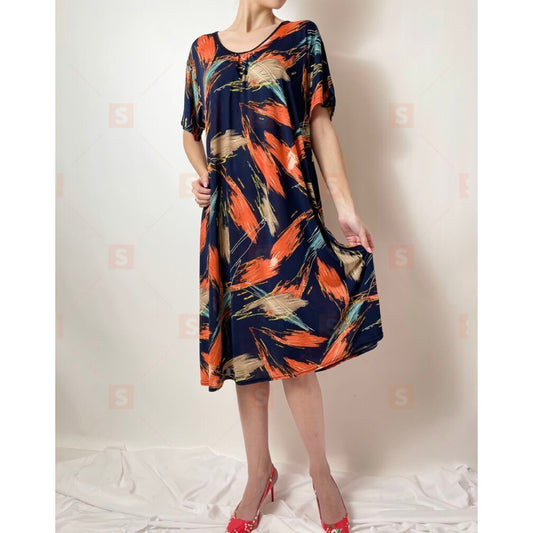 Rochie de damă din jerse cu mâneci scurte, până la genunchi, ușor decupată
