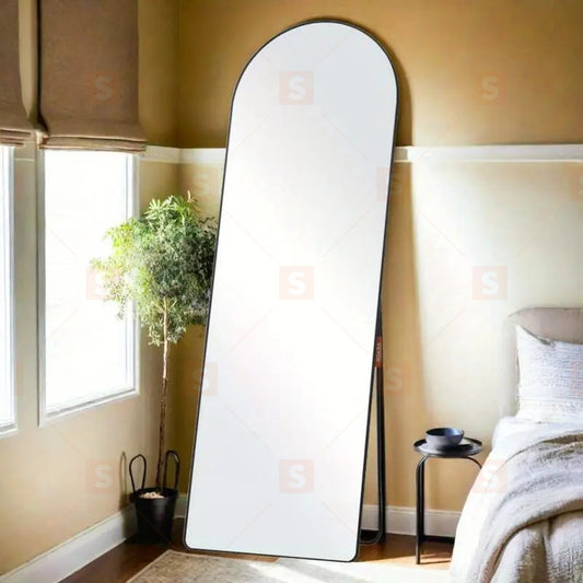 Аркирано огледало с височина 147 cm и ширина 37 cm – елегантно огледало за пълно тяло, подходящо за стоящ монтаж или за окачване на стена, идеално за декорация на спалня, хол или коридор, добавя стил и простор във всяко помещение
