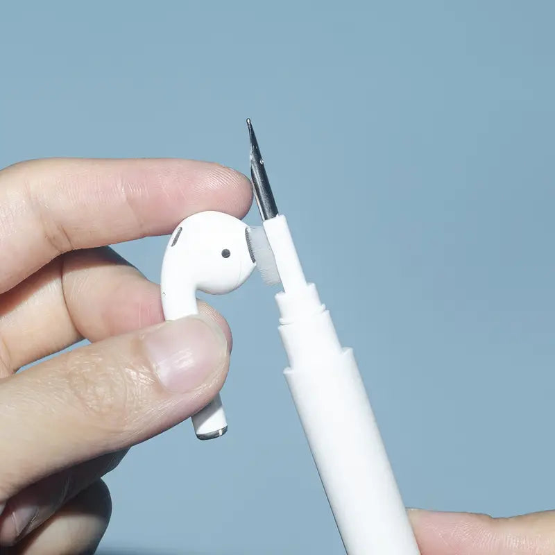 Четка за почистване на слушалки за AirPods и AirPods Pro 1 2, преносим комплект за почистване на калъф за безжични слушалки 3 в 1 с четка за почистване