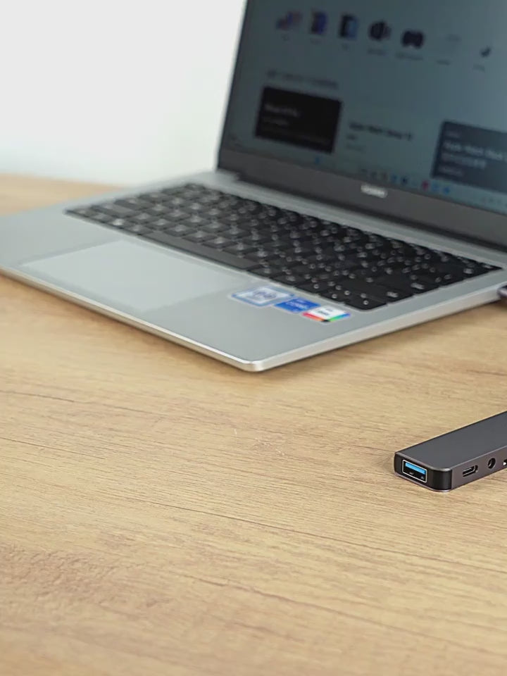 8-в-1 USB хъб с аудио жак, мултифункционален адаптер за таблети, USB хъб с много портове, съвместим с таблети и лаптопи